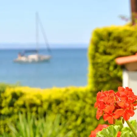 Christina's Sea House * Никити