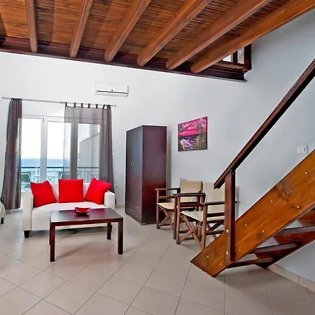 Christina's Sea House Apartment
