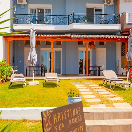 Апартаменты Christina's Sea House