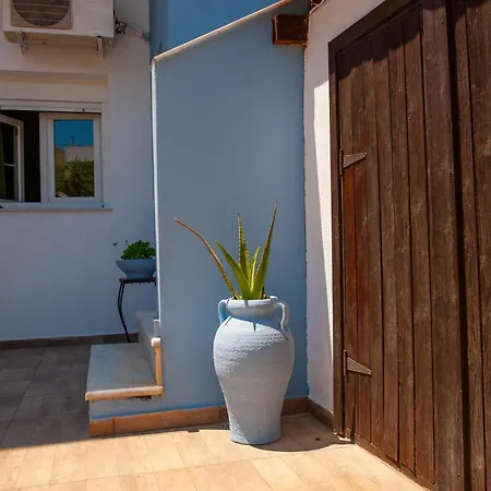 Christina's Sea House * Никити