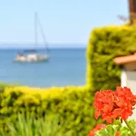 Christina's Sea House * Nikiti (Sithonia)